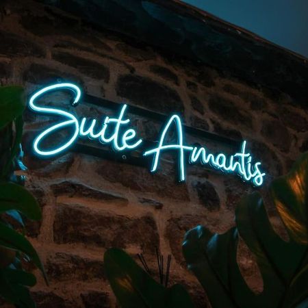 Suite Luxueuse Jacuzzi Suite Amantis By Noma Saint-Chamond Zewnętrze zdjęcie